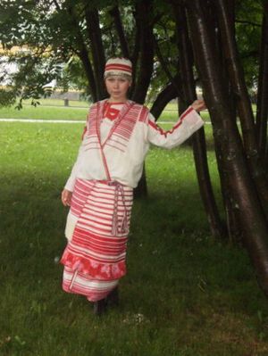 Удмуртский национальный костюм (фото)